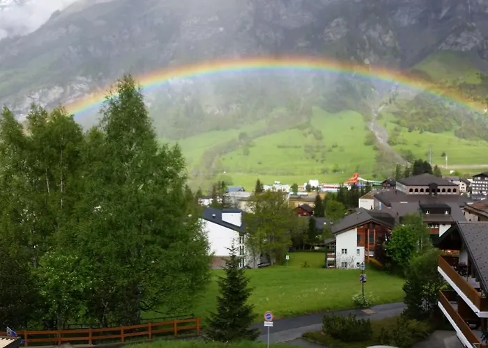 Laerchenwald 406 * 로이커바드